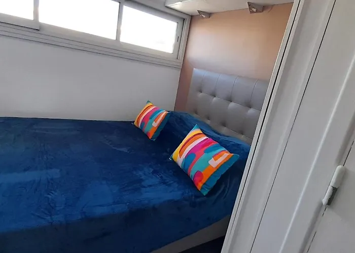 78, Port Nature Colline 2 Au Village Naturiste آجد
